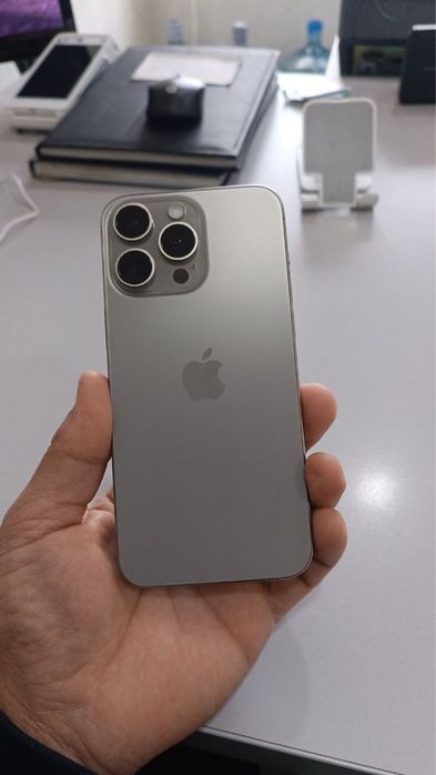 Продаётся Iphone 15 Pro Max