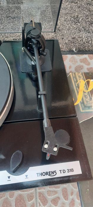 ГРАМОФОН Thorens TD318