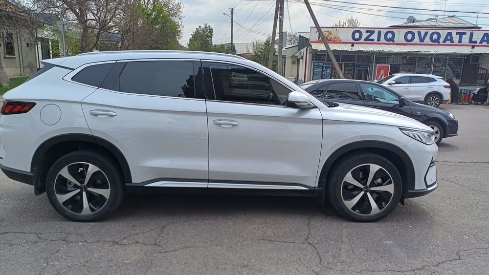 Byd song plus ew