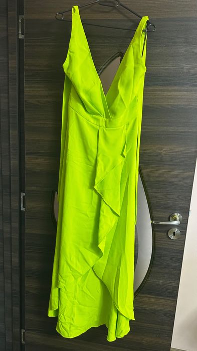 Дамски елегантни рокли