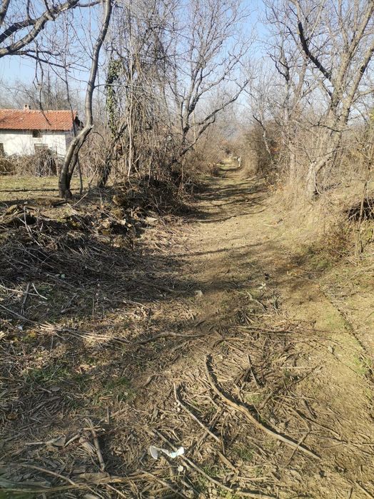 Продавам имот с. Голяма Желязна