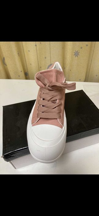 Розови кецове 40