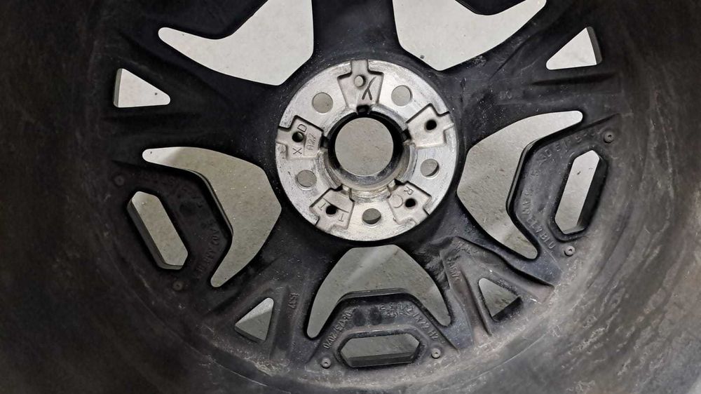 диск без шины...