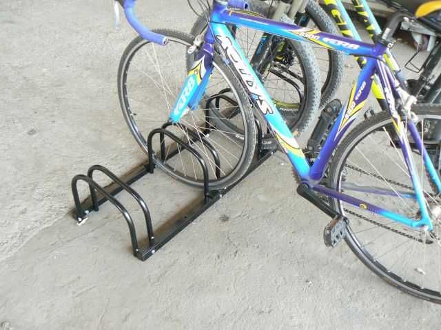 Suport / Rastel pentru biciclete 2/3/4/5/6/8/10 biciclete iv