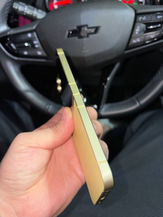 galaxy z flip 6 5G yellow