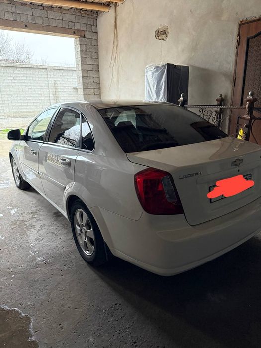 Srochna 2 pozitsiya gentra sotiladi