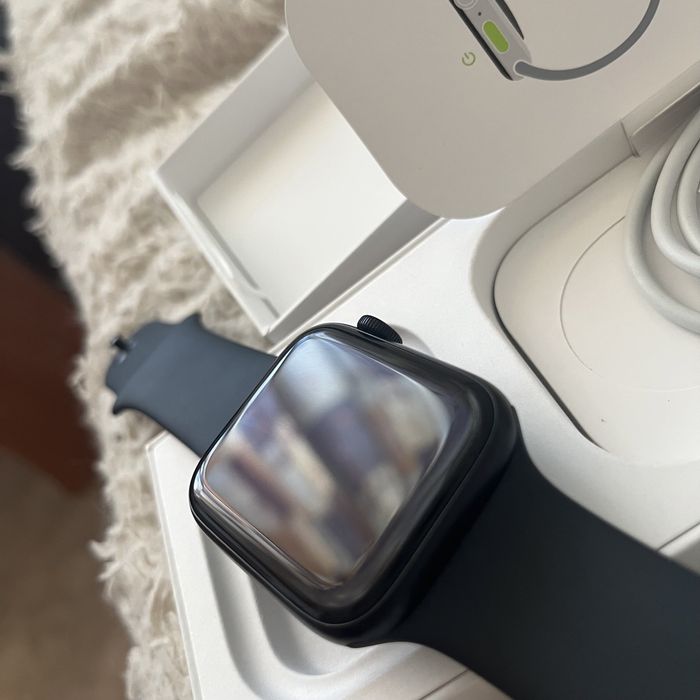 Aple Watch SE2 44mm Новые