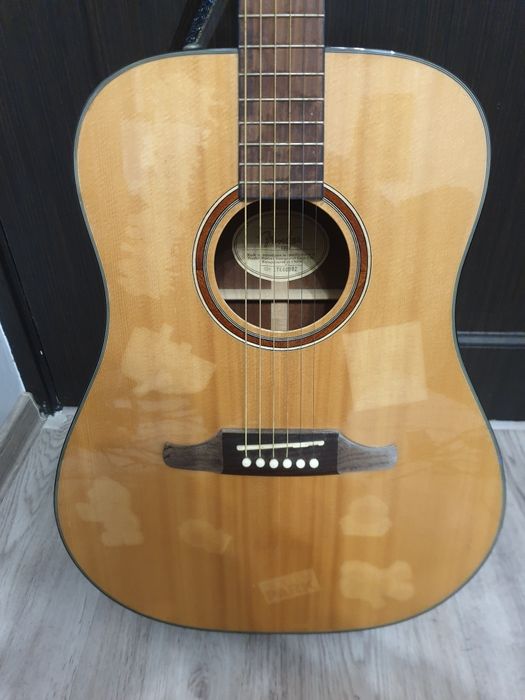 Chitară  clasică Fender f 1000