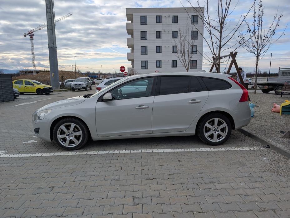 Volvo V60 D3 5 cilindri 2012