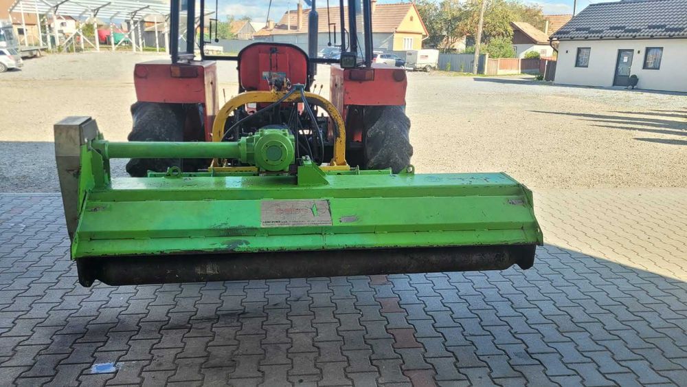 Tocator resturi vegetale 2.2m