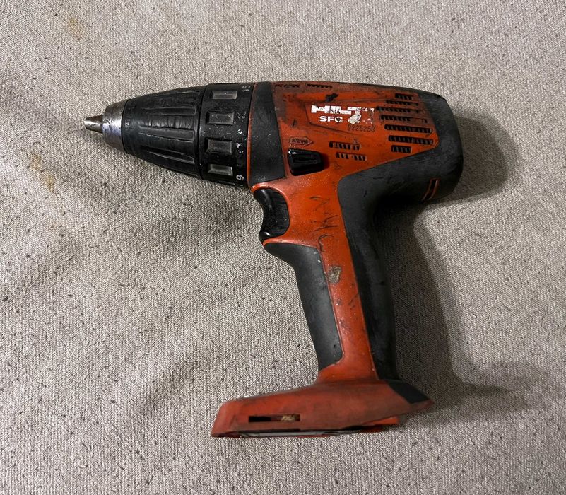 Hilti SFC 14 A 14V masina de gaurit functionala doar corp fara baterii