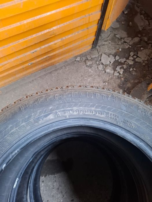 225/ 60/ 18 липучка все сезонная