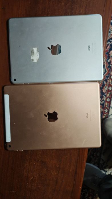 Ipad 8tb gen si Ipad Air 2 defecte
Starea