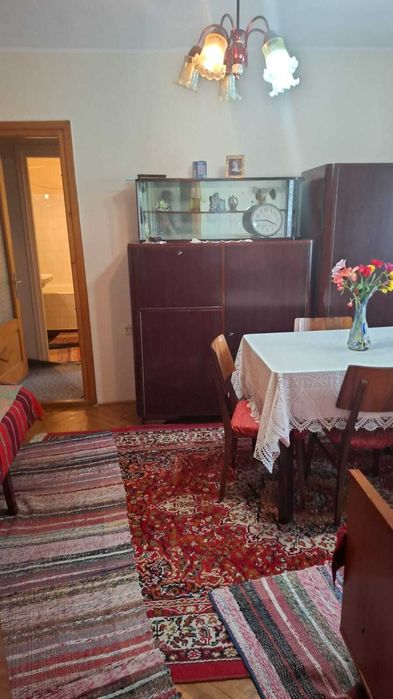 Vand apartament 2 camere Gherla str. Stejarului