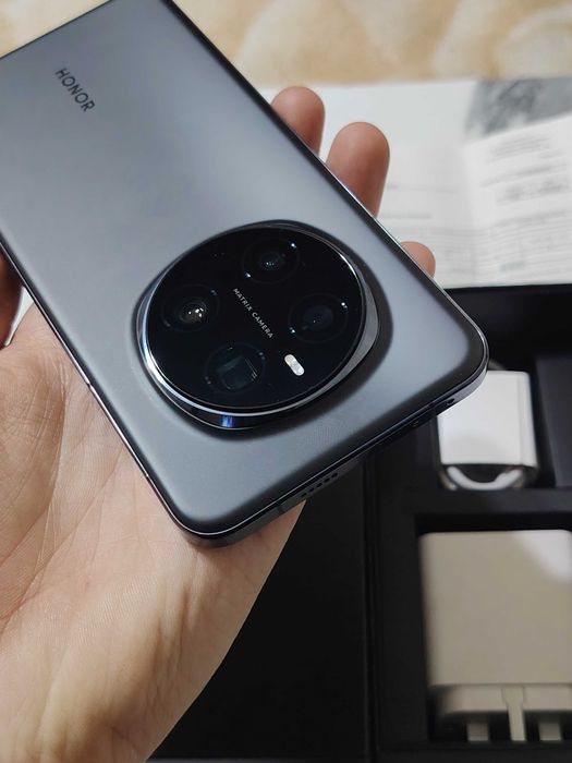 Honor Magic 7 Pro 512Gb на гарантии