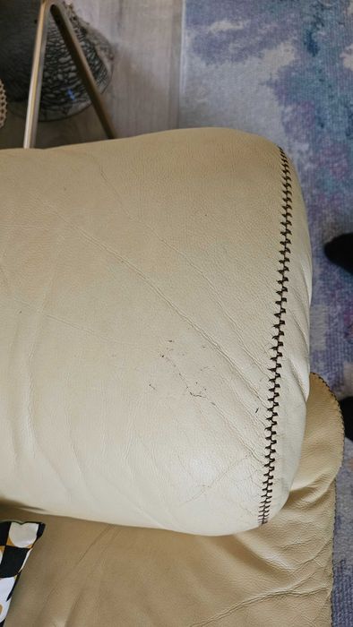 Кожена гарнитура 2+1