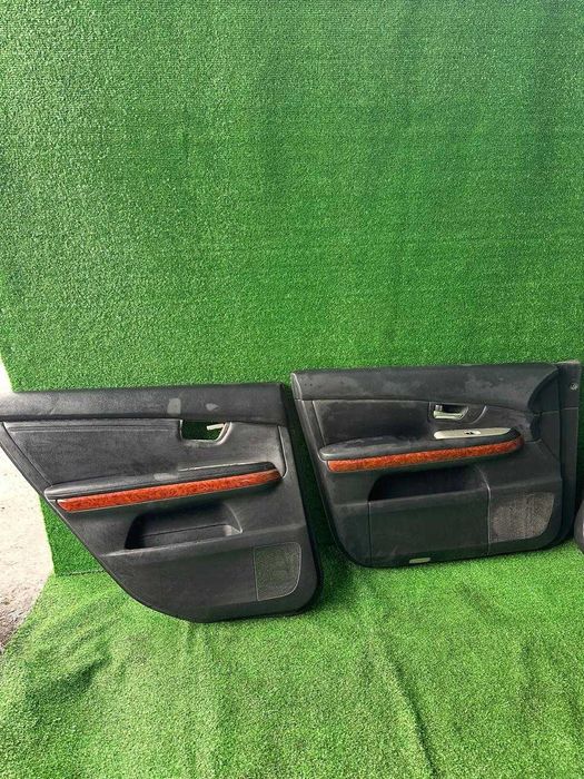 Дверные Карты(Обшивки Дверей) Lexus Rx330