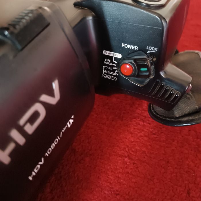 Sony hdv 1000 sotiladi