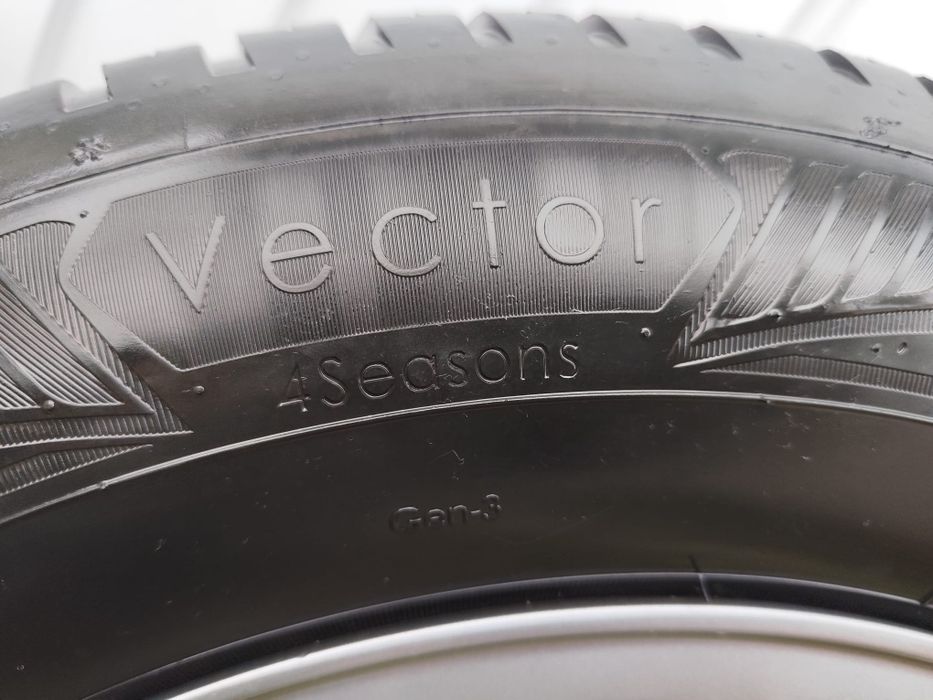 Jante Roti Duster 5×114,3 r16  +anvelope 215 65 r16 allseason Goodyear