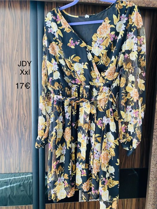 Рокля  ХЛ ,ХХЛ  като нови, обличани веднъж