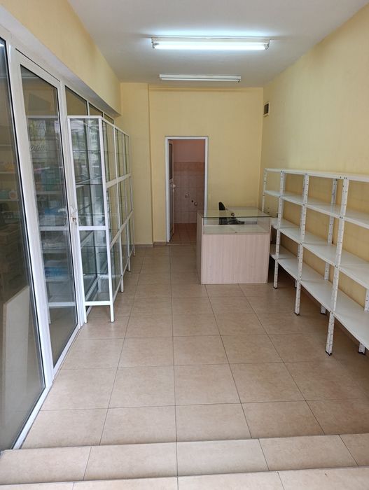 Търговско помещение, офис и др.