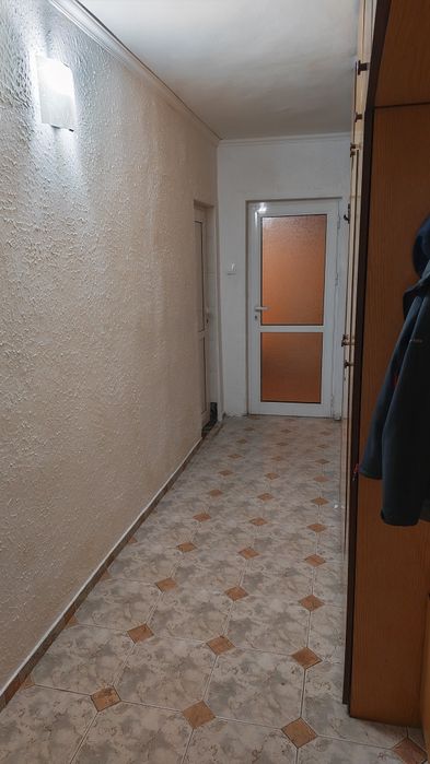 Дава се под наем Тристаен апартамент в Пловдив, Кючук Париж - 72 кв.м за 500 € - Снимка #10