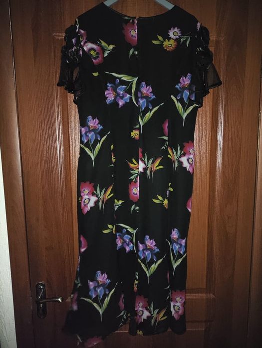 Продам одежду б/у в хорошем состоянии