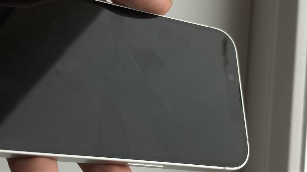 Iphone 16e Айфон 16е