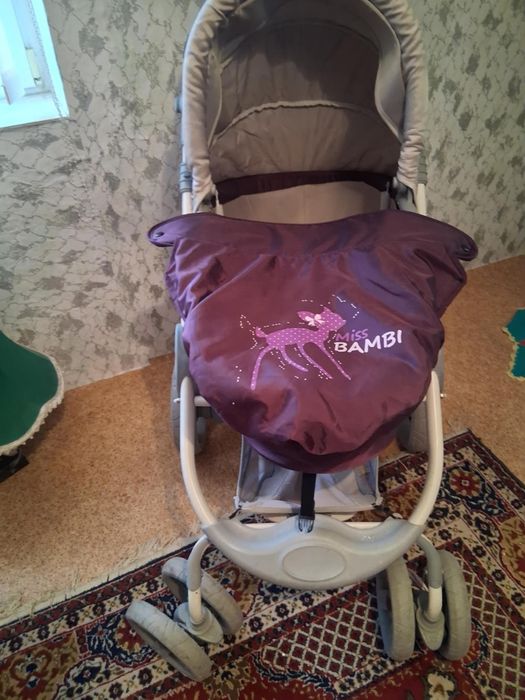Бебешка Количка...
