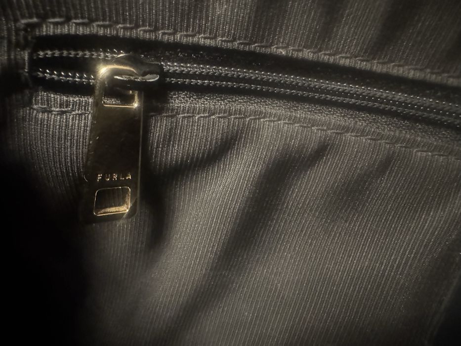 Оригинална чанта  Furla