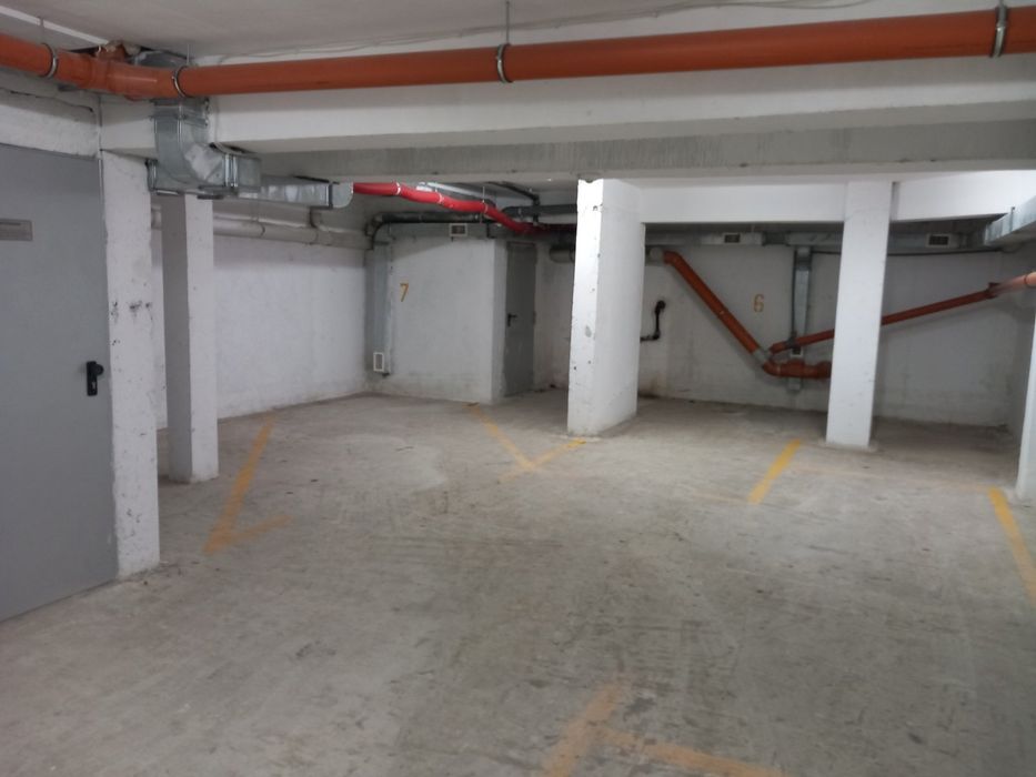 Паркомясто Червен площад