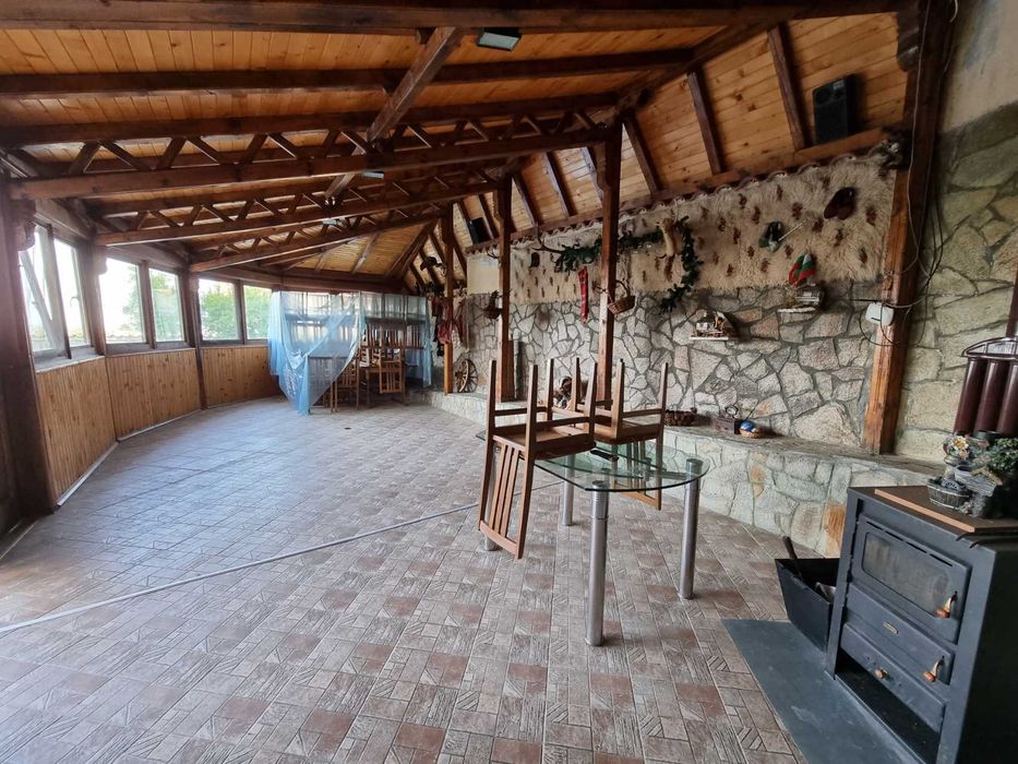 Продава се Хотел в Асеновград - 750 кв.м за 1020 €/кв.м - Снимка #19