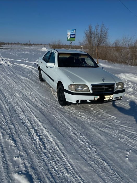 Mercedes Benz W202