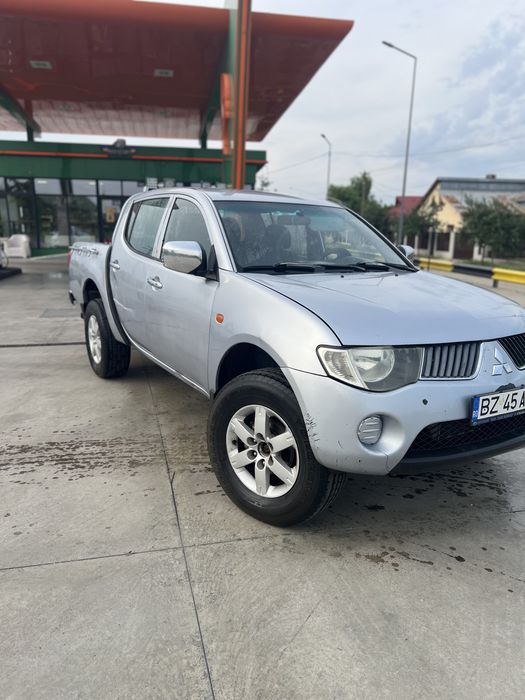 Mitsubishi l200 de vanzare