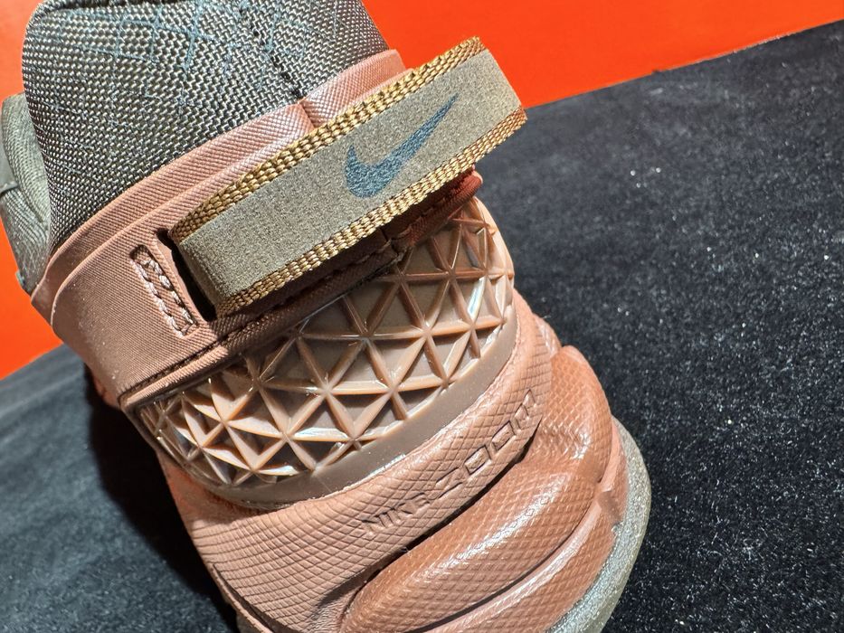 № 44,45,45.5 оригинални Nike Zoom Vomero Roam Shoemag
