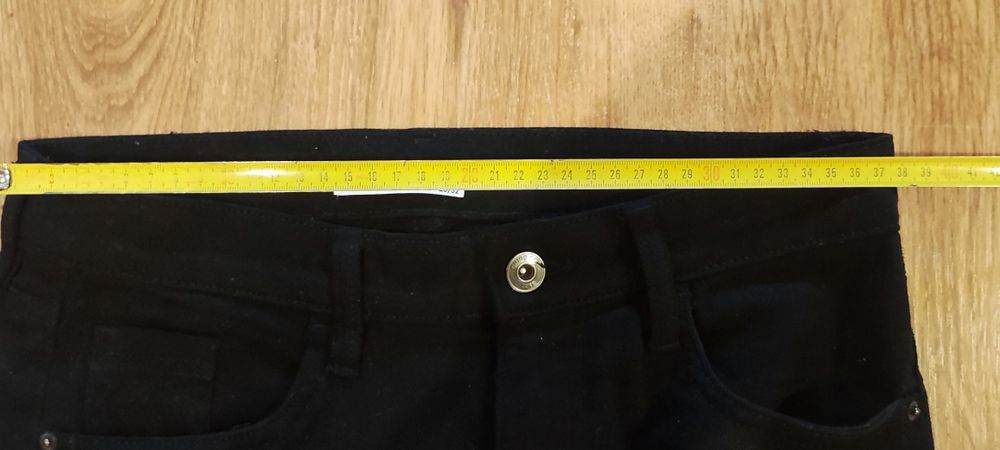 Flared jeans lucrat manual