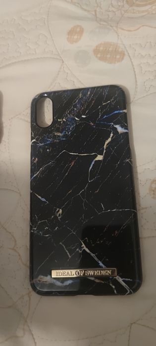 Husa telefon IDEAL OF SWEDEN