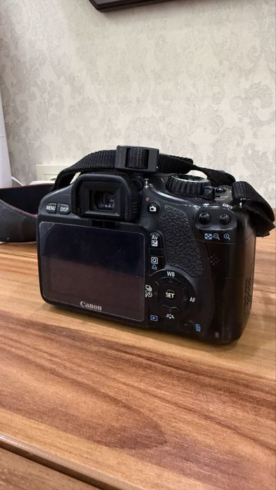 Canon EOS 550D фотоаппарат