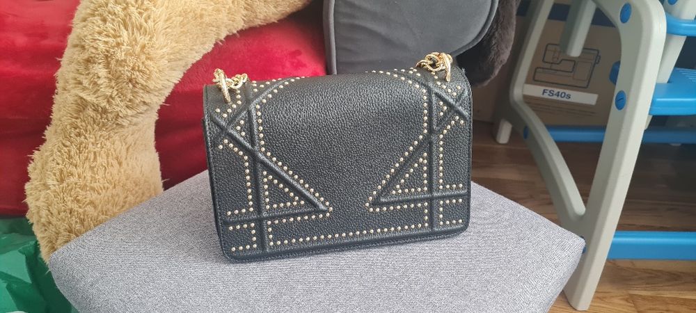 Geanta crossbody