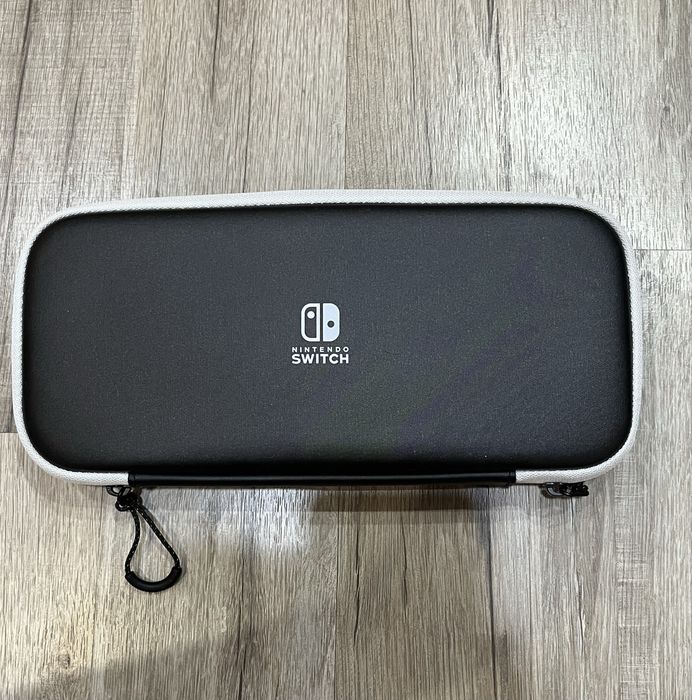 Nintendo Switch (оригинален модел)+256 GB microSD карта+аксесоари