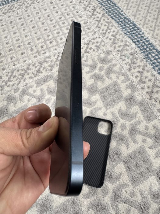 Продам айфон 13 ,128 гб  акб 73%