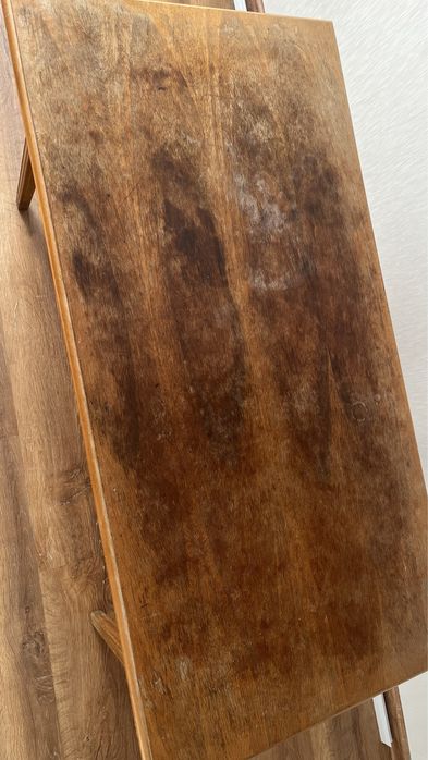 Продам стол 55 см высота . Самовывоз