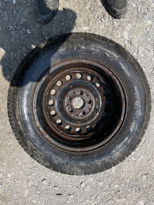Джната с гума за мерцедес спринтер 195/70 R 15C