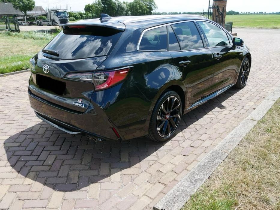Dezmembrez Toyota Corolla E210 2018-2025