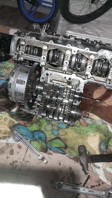 Двигател GSXR 750 K1/2/3 на части