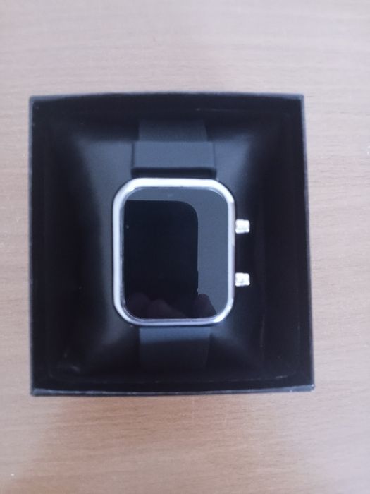 LED Watch Square