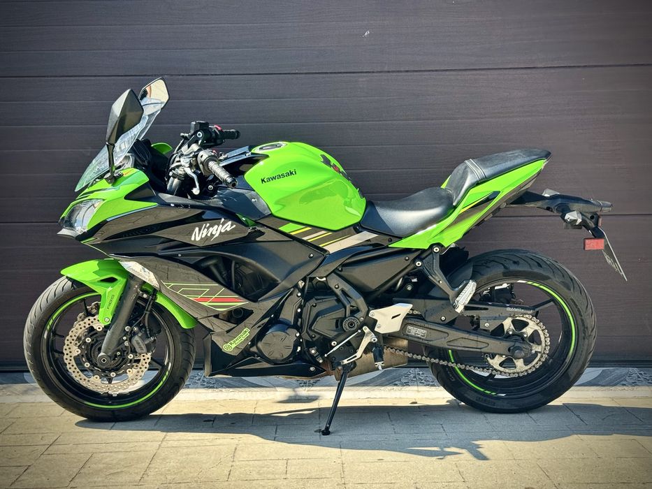 Kawasaki Ninja 650 ABS 2019 CA NOU 6.000KM-Absolut Impecabil-Germania-Anvelope NOI