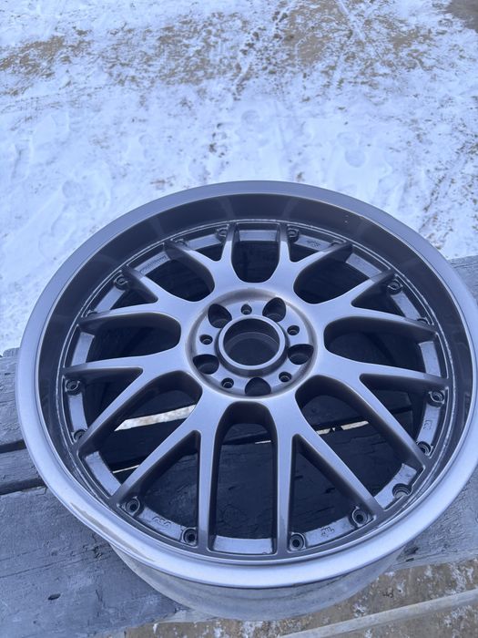 Титанка 18………………