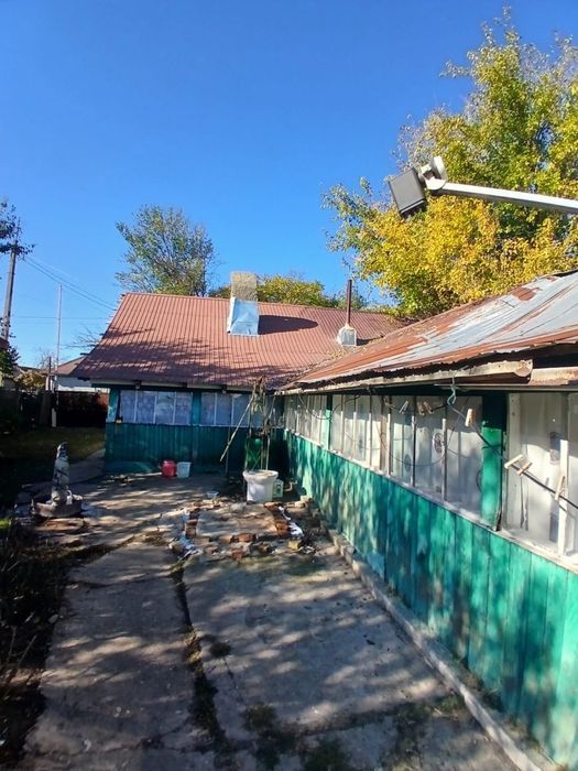 Casa caramida Fierbinti