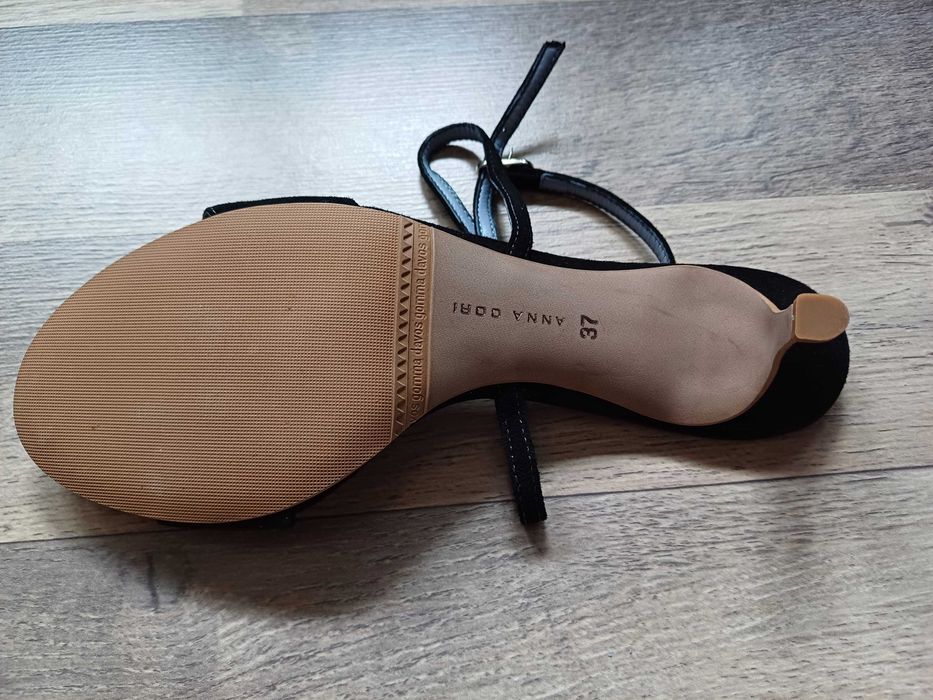 Sandale Anna Cori, de piele intoarsa